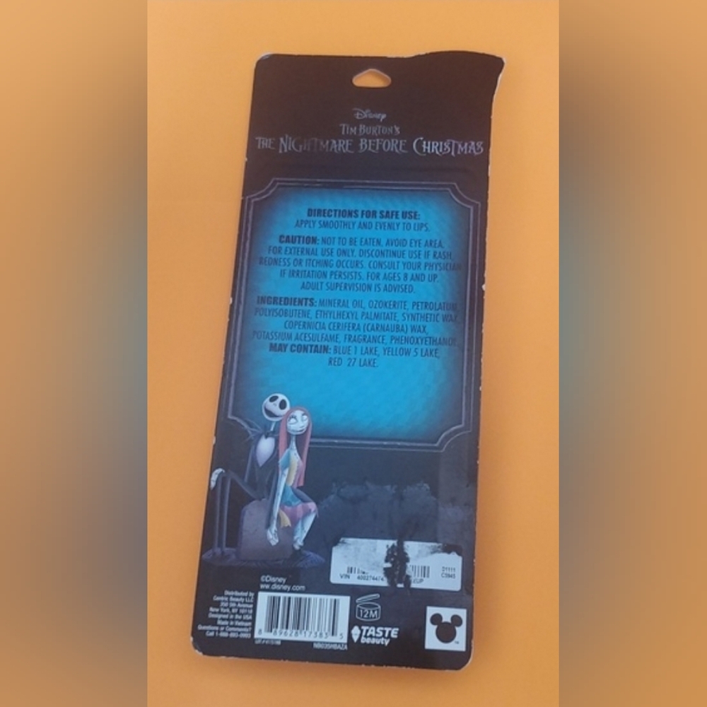 Disney The Nightmare Before Christmas Lip Balm Set - Picture 2 of 3